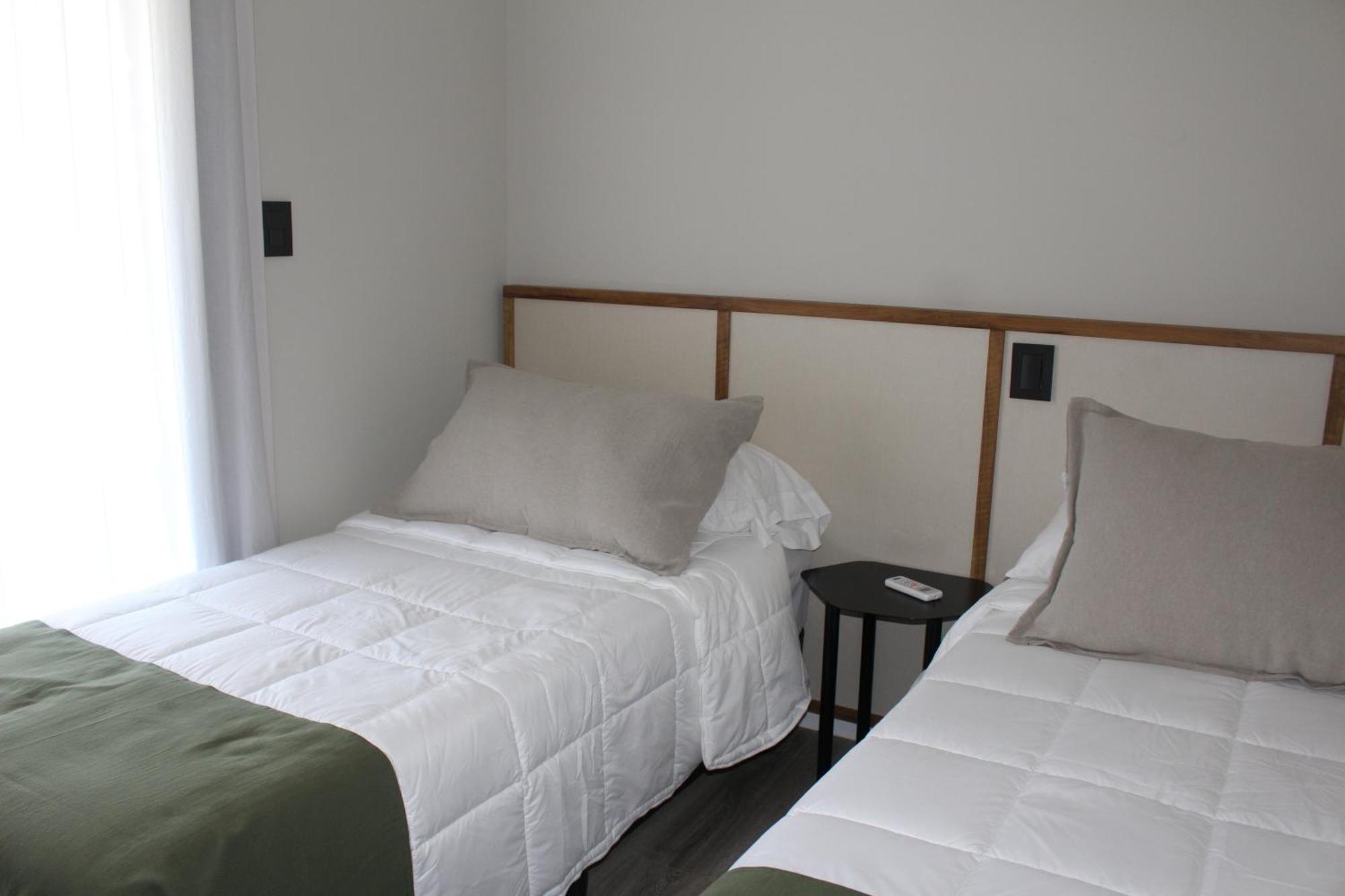 Faz Hostel Cordova Esterno foto